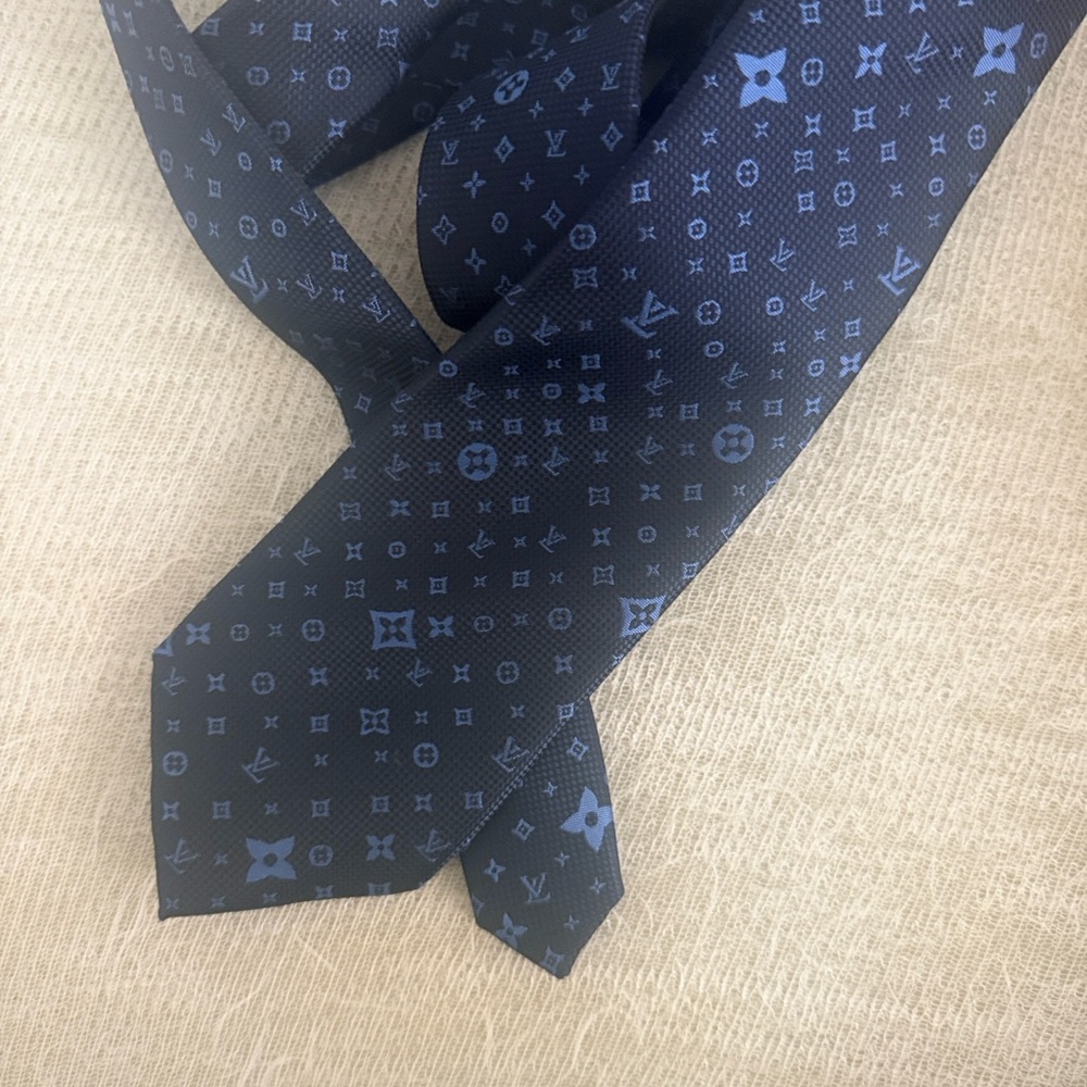 Source Unknown Navy Tie with Light Blue Monogram Pattern
